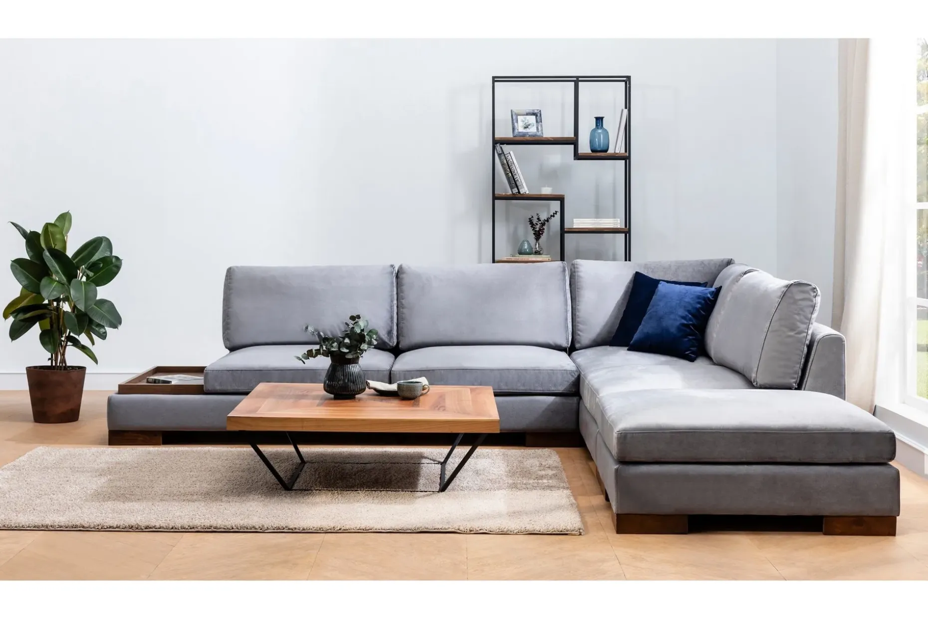 Tulima Sofa med Sjeselong m Krakk Høyre