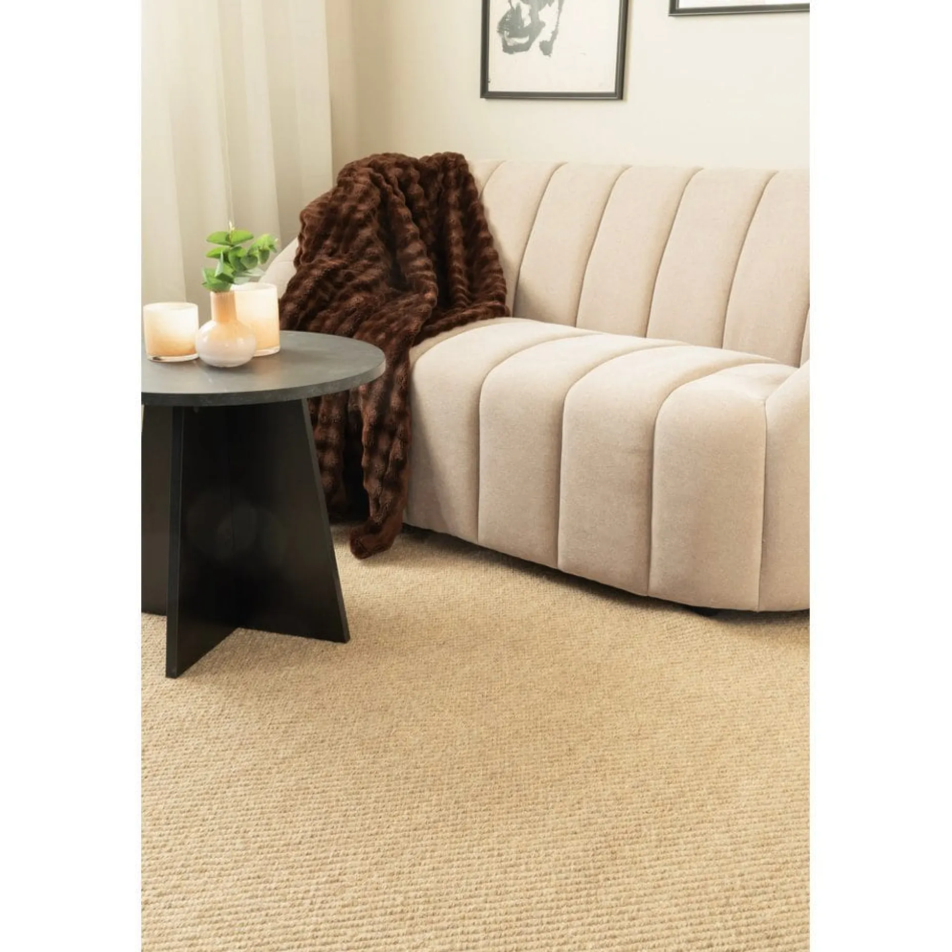Ullteppe Ekeby Kvadrat