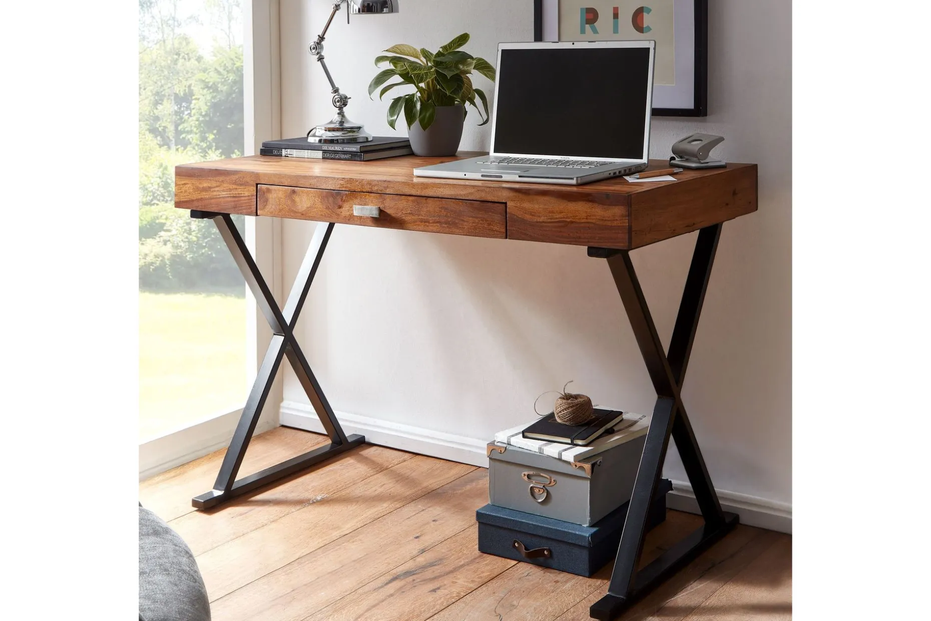 Wilhem Skrivebord 120 cm Rektangulær