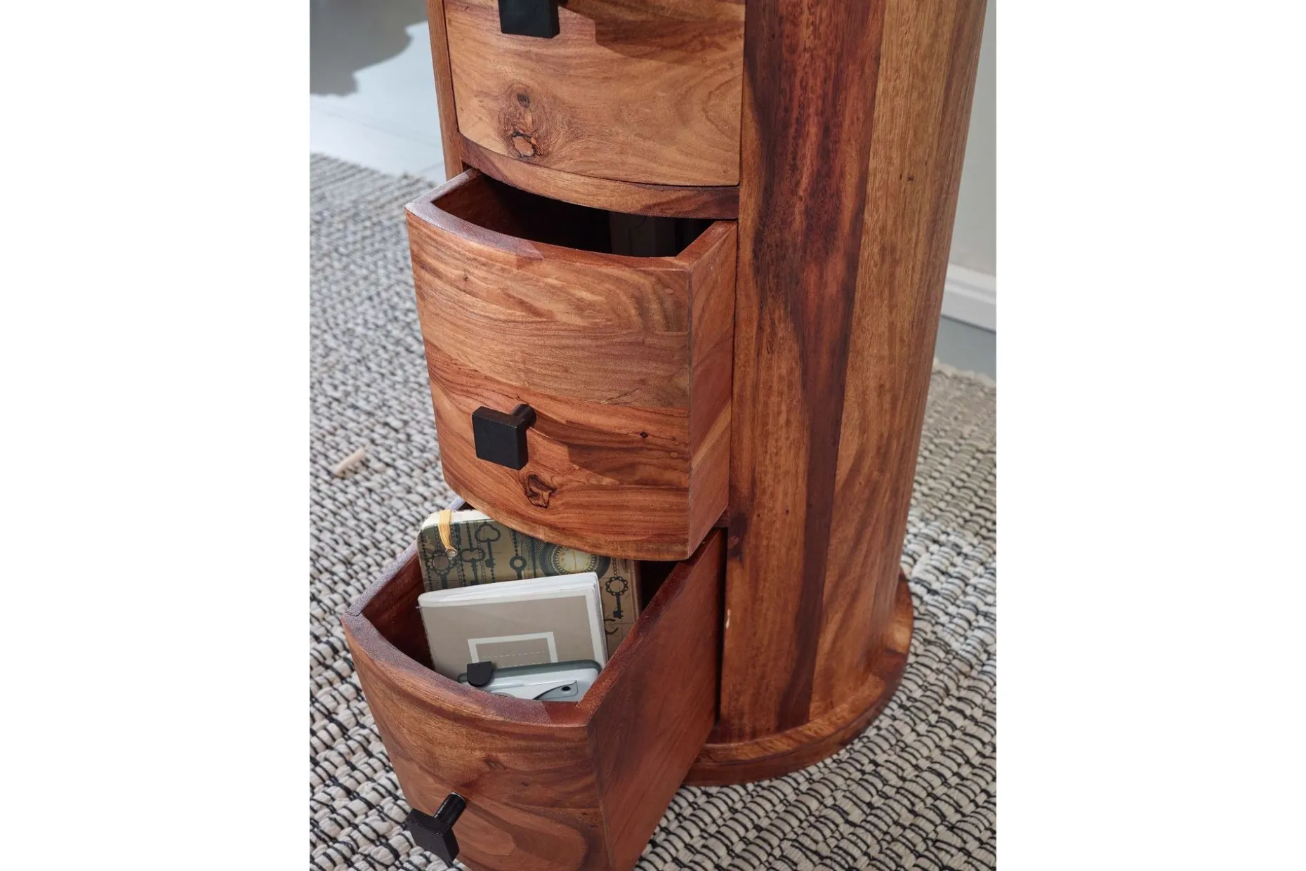 Willowdale Sideboard 35 cm 4 Skuffer Rundt