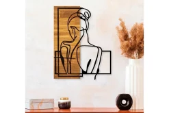 Woman Posture Veggdekor